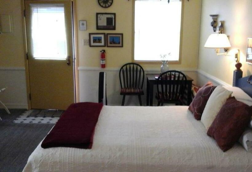 Номер Deluxe, Kelumac Christmas Tree Farm B&b