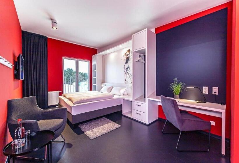 اتاق کلاس بیزنس, Athletik Kiel