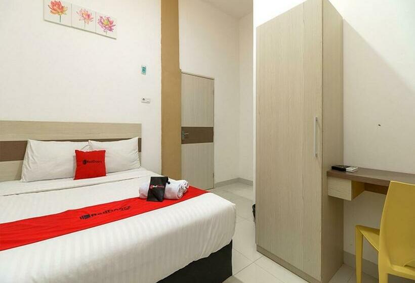 스탠다드 룸, Reddoorz At Tara Homestay Palembang