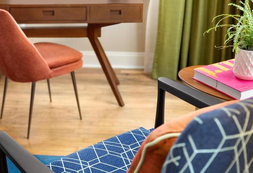 适合残疾人使用的标准间, Indigo   Winston Salem Downtown, An Ihg