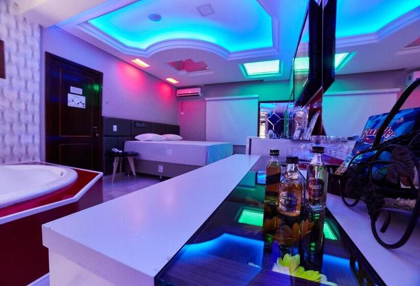 Стандартный Номер Кровать Кинг, Amy Motel