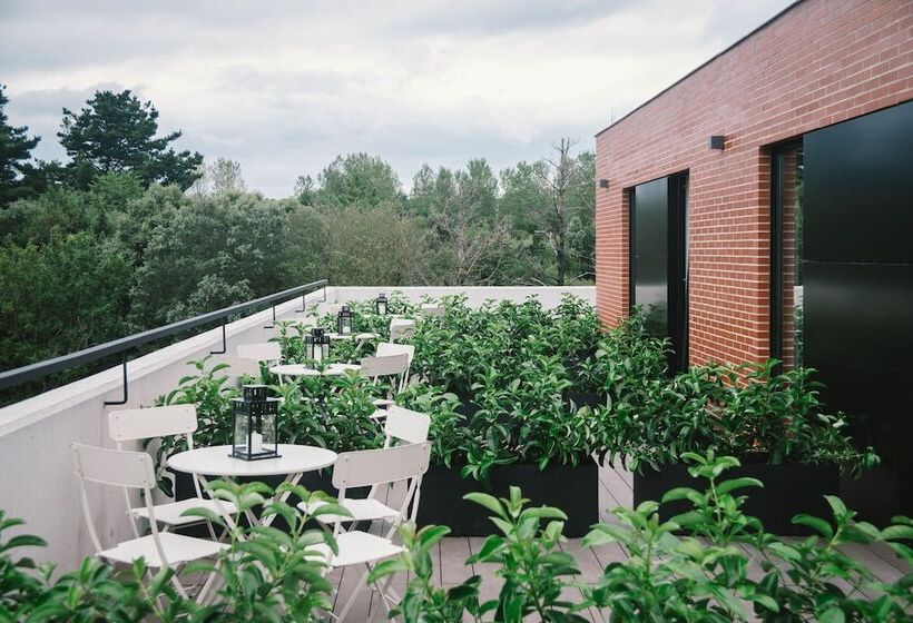 Семейный Номер, Plea Beach House   Hostel