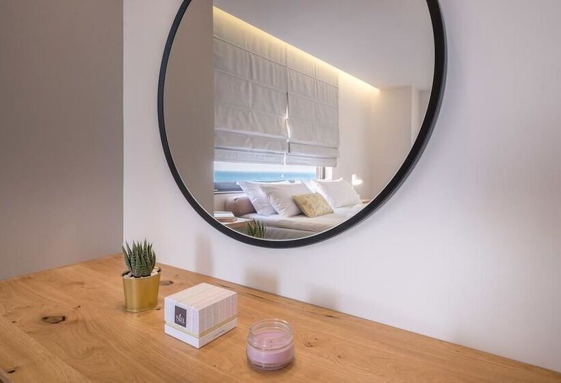 オーシャンビュースタンダードルームバルコニー付き, Glow Boutique Hotel & Suites