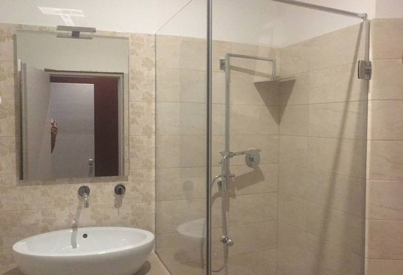 Номер Deluxe, Robin Rooms