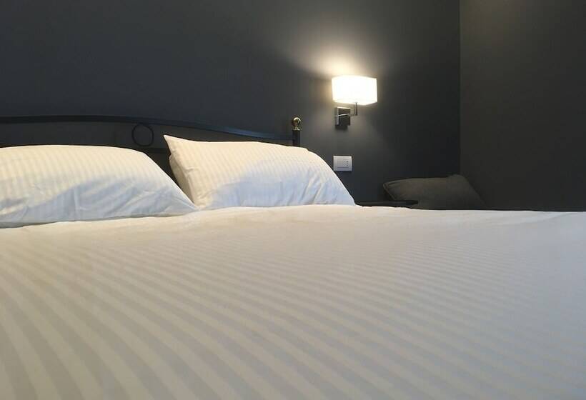 Номер Deluxe, Robin Rooms