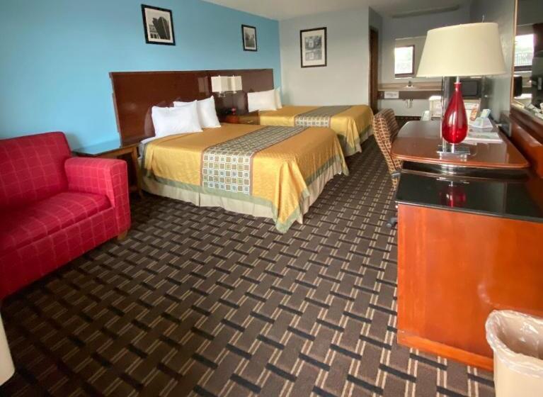 Номер Deluxe, Lakes Inn