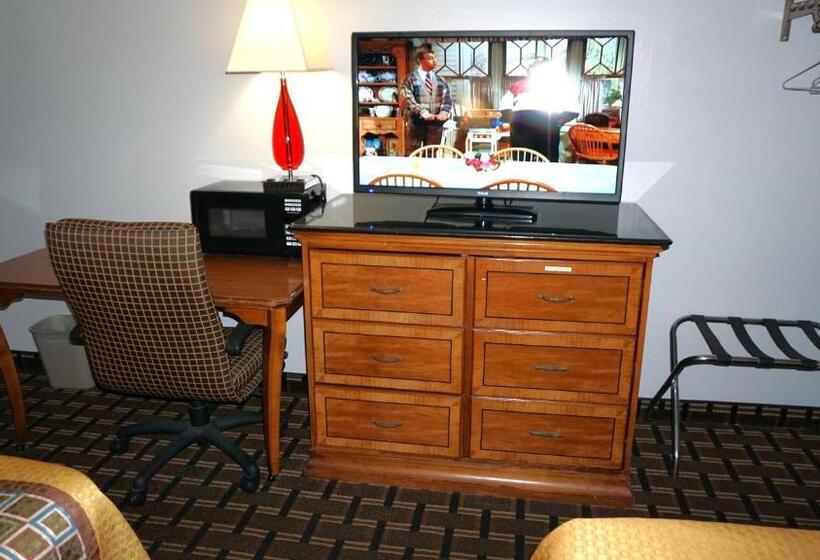 Номер Deluxe, Lakes Inn