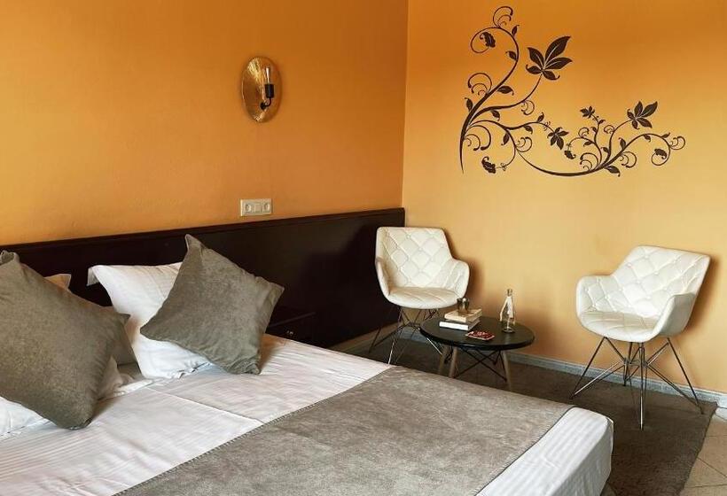 Номер Superior, Hostal Rural Can Pau