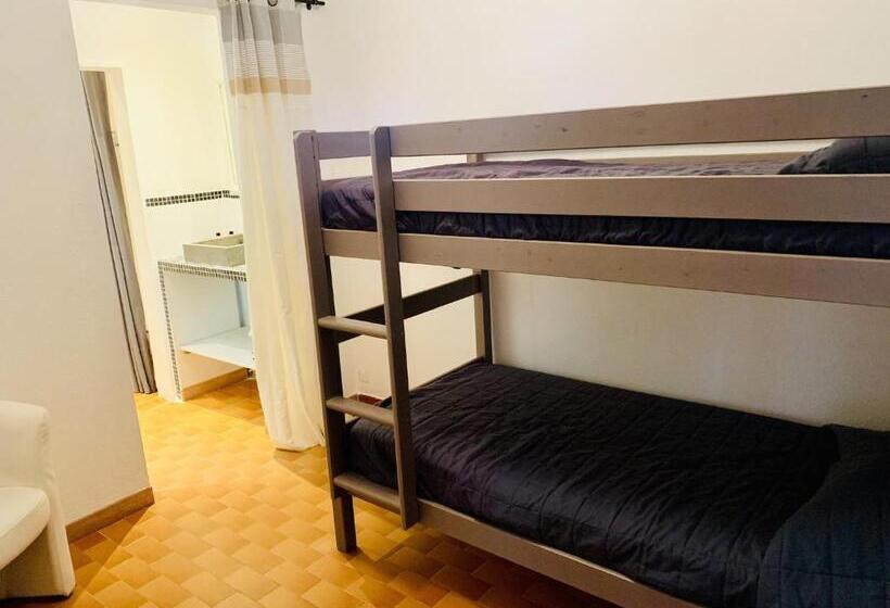 Апартаменты 3 Спальни, Bungalows Filippi
