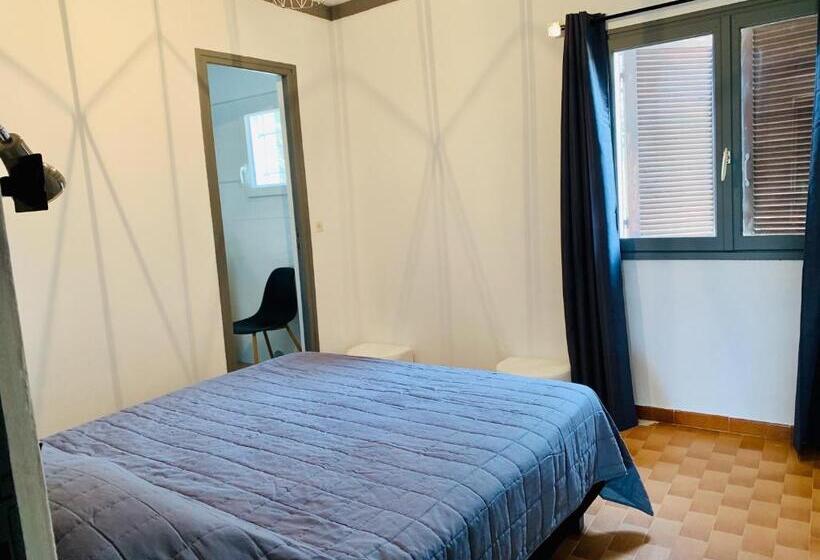 Апартаменты 3 Спальни, Bungalows Filippi