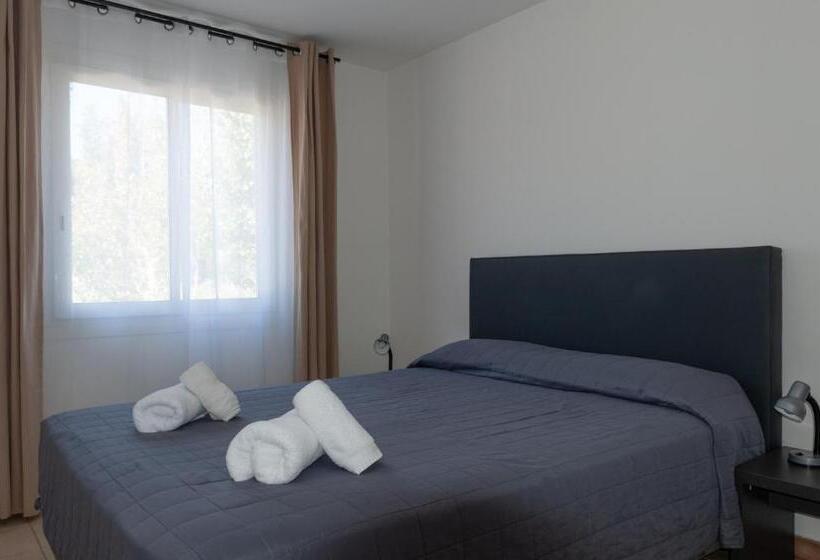 Апартаменты 2 Спальни, Bungalows Filippi