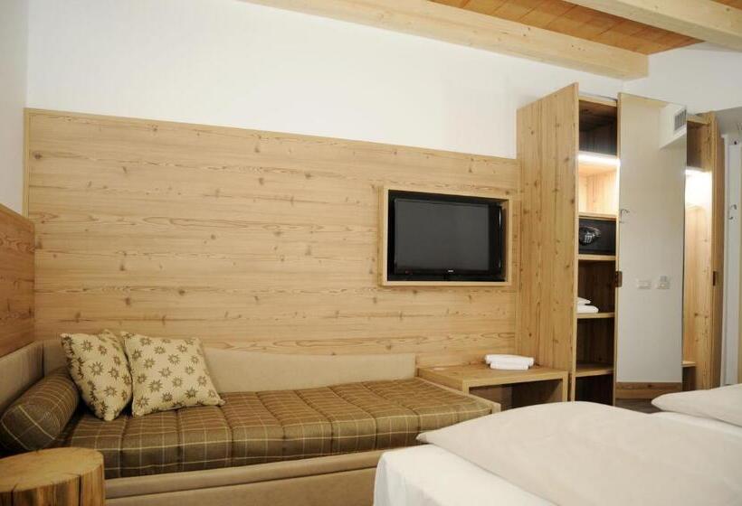 Номер Стандарт, Touring Hotel & Spa