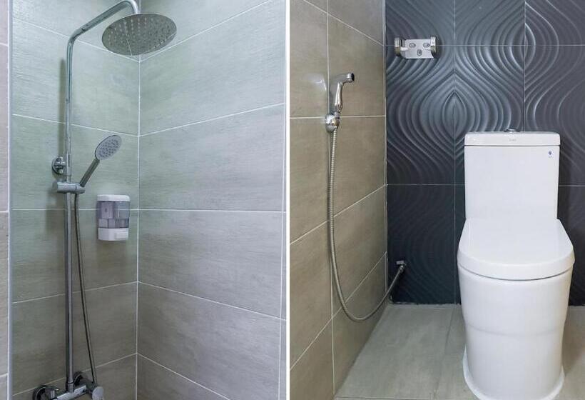 Номер Deluxe Кровать Кинг, La Mirina Boutique Inn