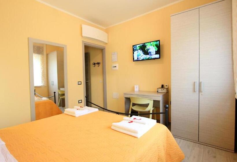 Номер Стандарт, B&b Verdemare Camerota