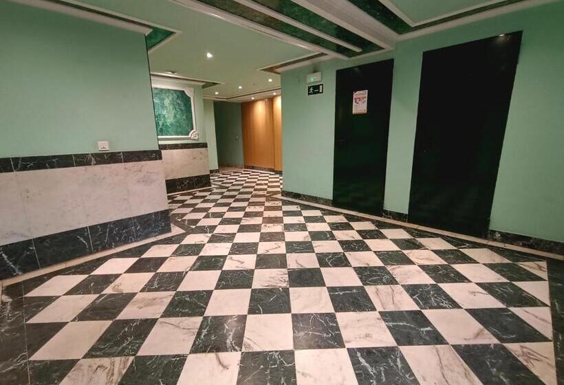 침실 4개 주택, El Portazgo Restaurante Hostal La Cisterniga