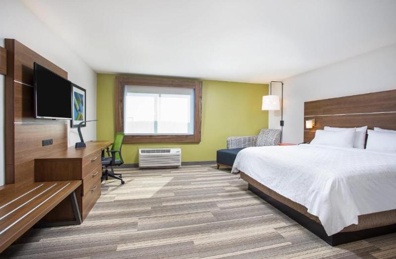 장애인을 위한 스탠다드 룸, Holiday Inn Express & Suites   Lexington W   Versailles, An Ihg