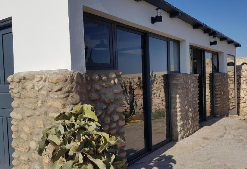 اتاق لوکس با چشم‌انداز دریا, Dav Mahal Eco Lodge