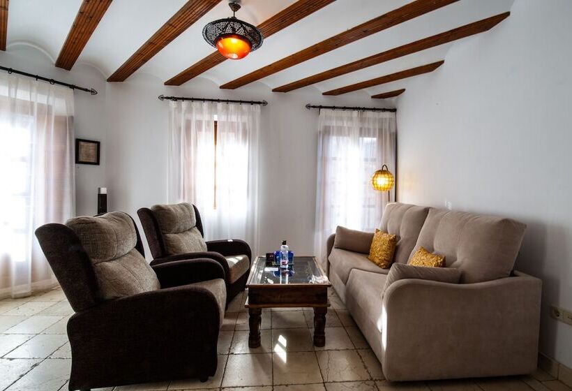 سوییت جونیور با بالکن, Entre Dos Aguas Hotel Boutique