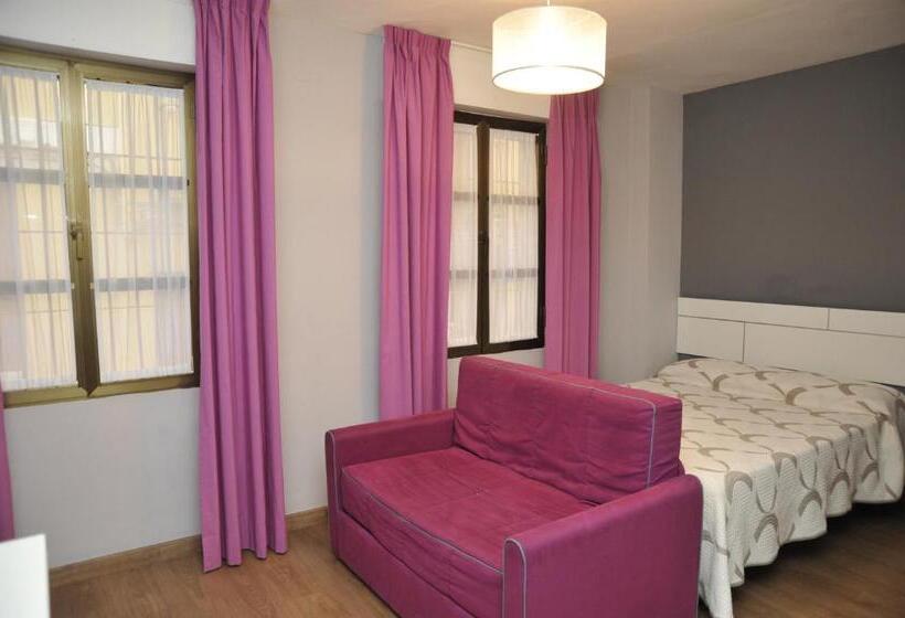 استودیوی استاندارد, Home Granada Trinidad