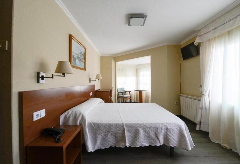 اتاق استاندارد, Hospedaxe A Vila