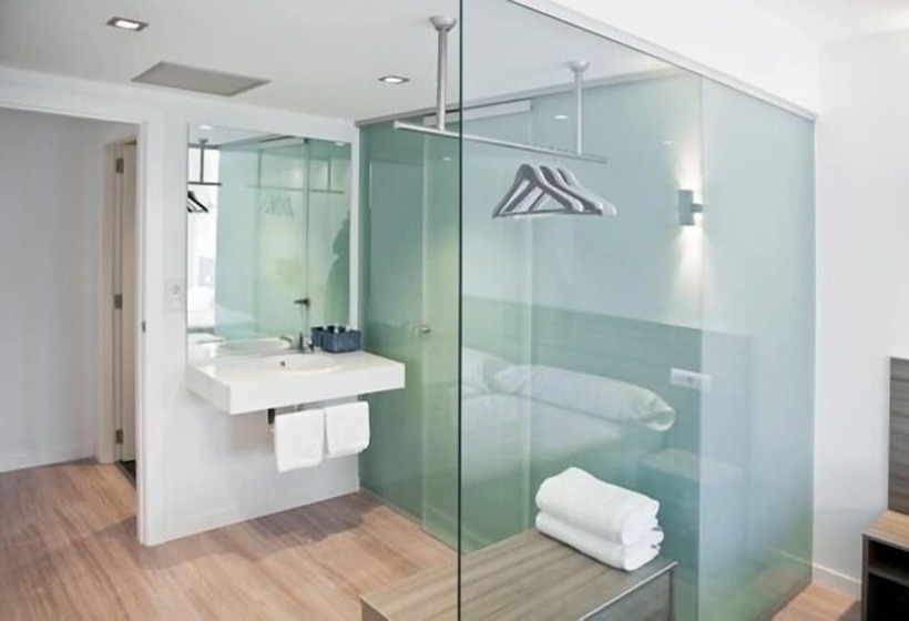 스탠다드 룸, Hostal Central