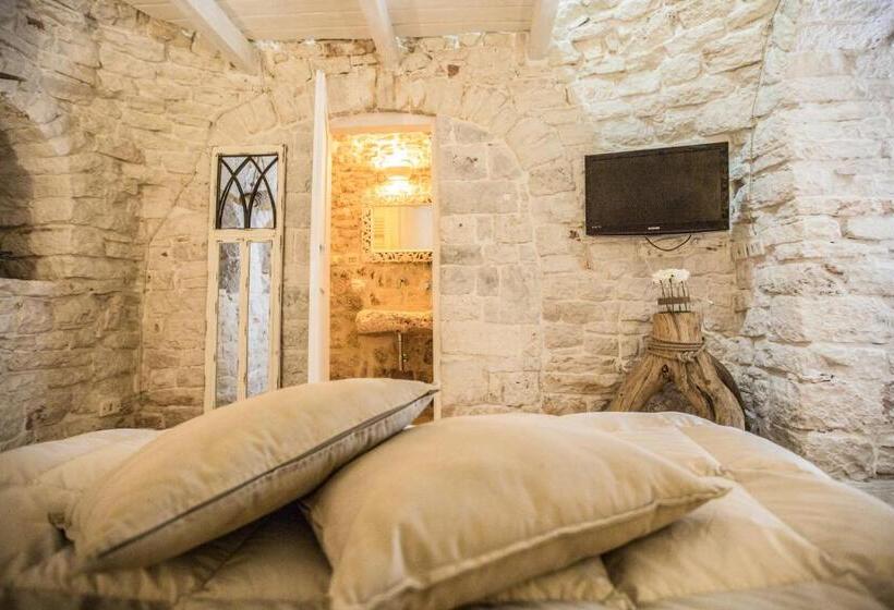 Люкс, Trulli Antichi Mestieri   Widespread Trulli In The Historic Center