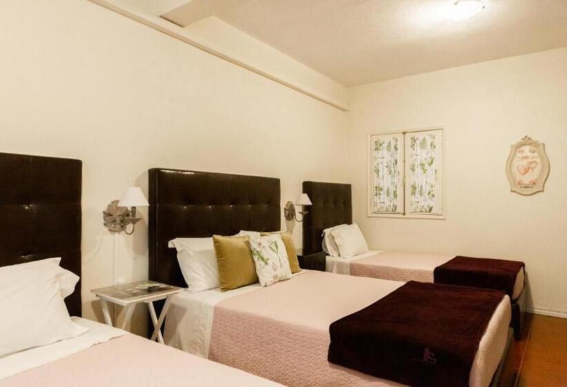 Четырехместный Номер Стандарт, Ester Guest House