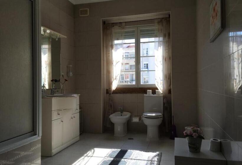 اتاق استاندارد با سرویس بهداشتی مشترک, Guest House Guerra Junqueiro