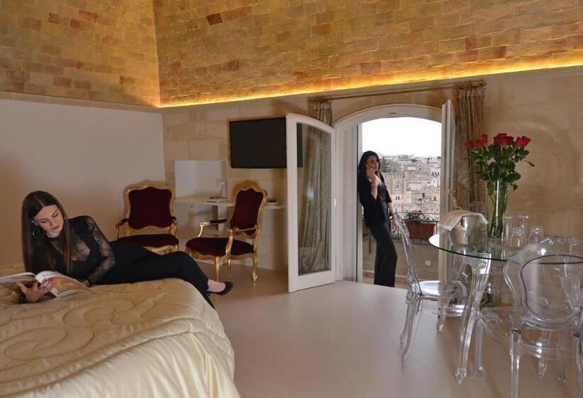 سوئیت با بالکن, Antica Torre Di Iuso