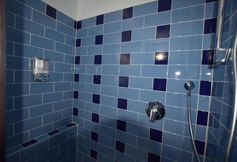 اتاق استاندارد با چشم‌انداز شهر, Colors Of Cinque Terre   Guest House