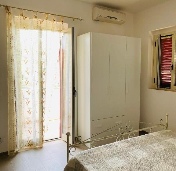 스탠다드 스튜디오, Agriturismo Azzarone