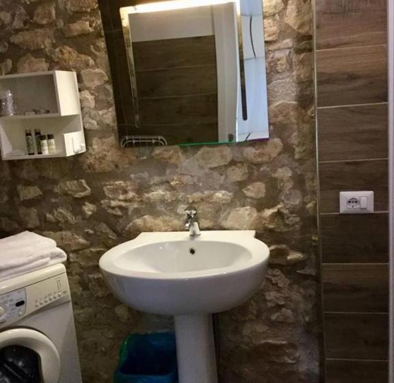 带1个卧室的豪华公寓, Agriturismo La Commenda Adults Only