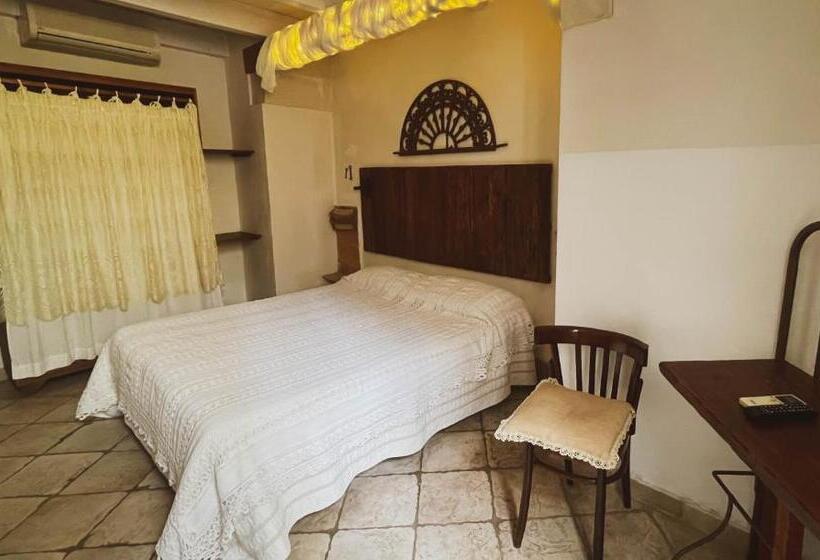 غرفة قياسية رباعية, Novecento Room And Breakfast Puglia