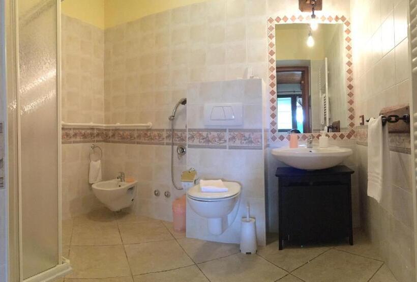 Номер Стандарт Вид на Сад, Agriturismo Papaveri E Papere