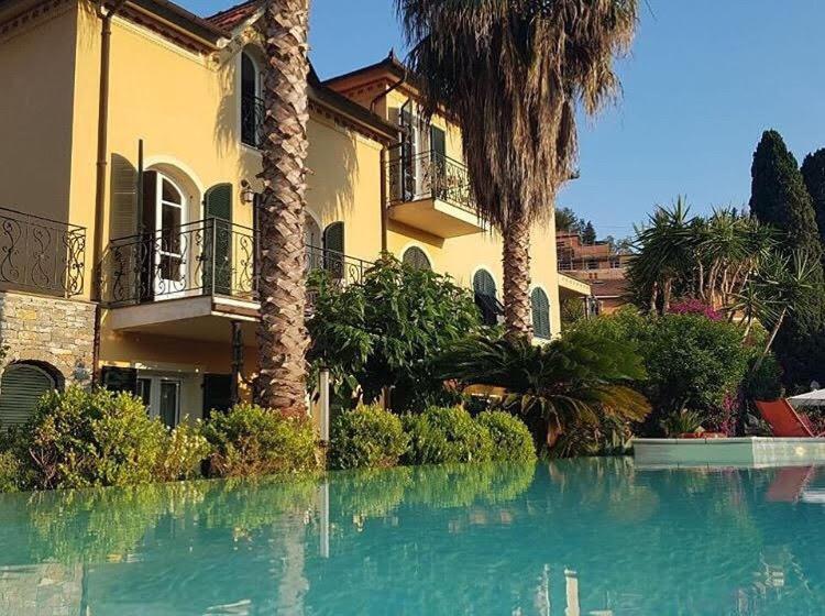 标准工作室带泳池景, Tenuta Agriturismo Il Risveglio