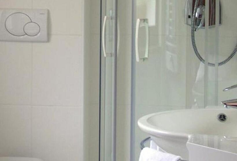 Апартаменты 2 Спальни, Alpenroyal Arabba