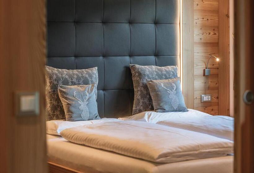 Апартаменты Deluxe 2 Спальни, Chalet Residence Alpinflair
