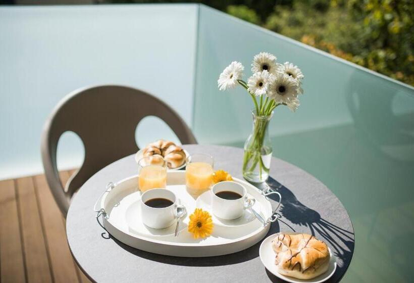 带1个卧室的豪华公寓, Residence Désirée Classic & Design