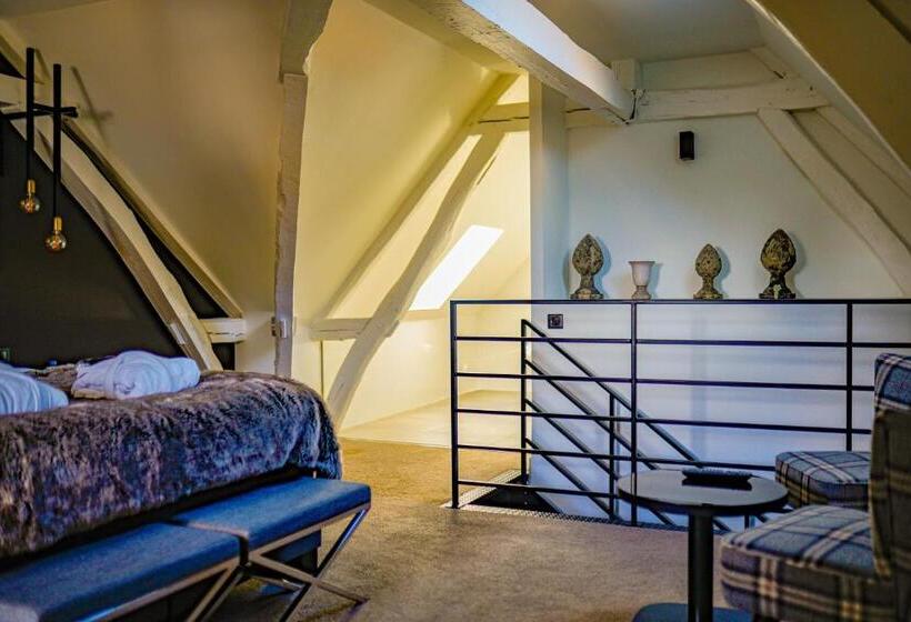 Люкс Дюплекс, Hôtel Restaurant Bel Ami