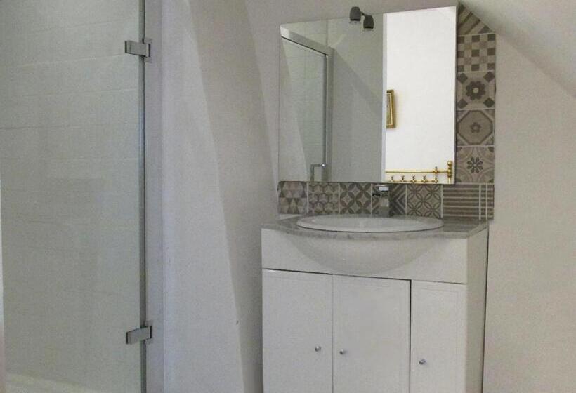 Дом 1 Спальня, Domaine De La Jordanne   B&b
