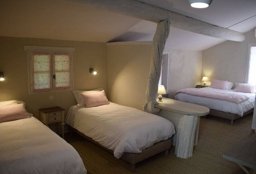 Четырехместный Номер Стандарт, La Bastide Bleue