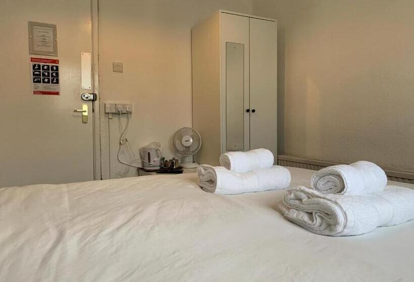 带共用浴室的标准房间, St Anne S Road Guest House