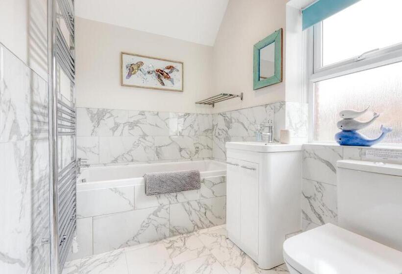 Апартаменты 2 Спальни, Ellinbrook Guest House
