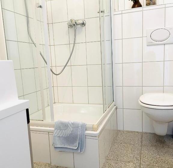 اتاق استاندارد یک نفره, Das Ruebezahl