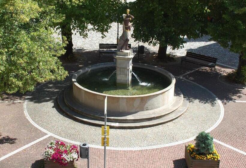 Номер Стандарт Трехместный, & Café Mohrenbrunnen