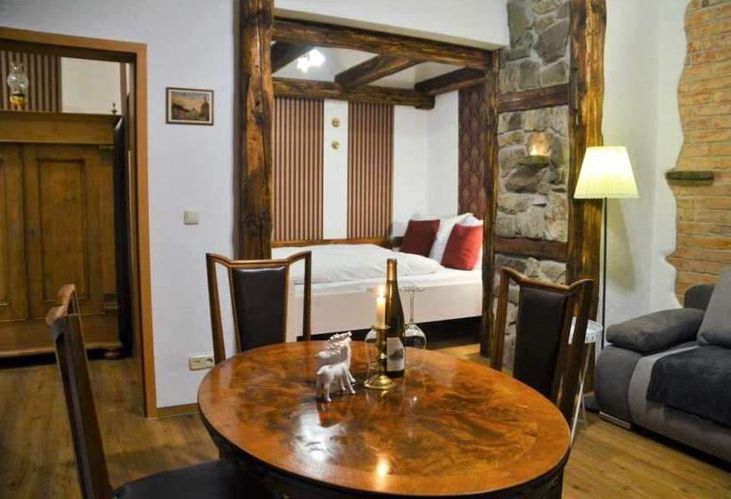 Апартаменты 5 спален, & Café Mohrenbrunnen
