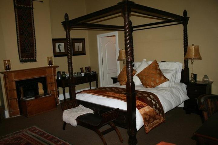 Номер Deluxe, Roche House