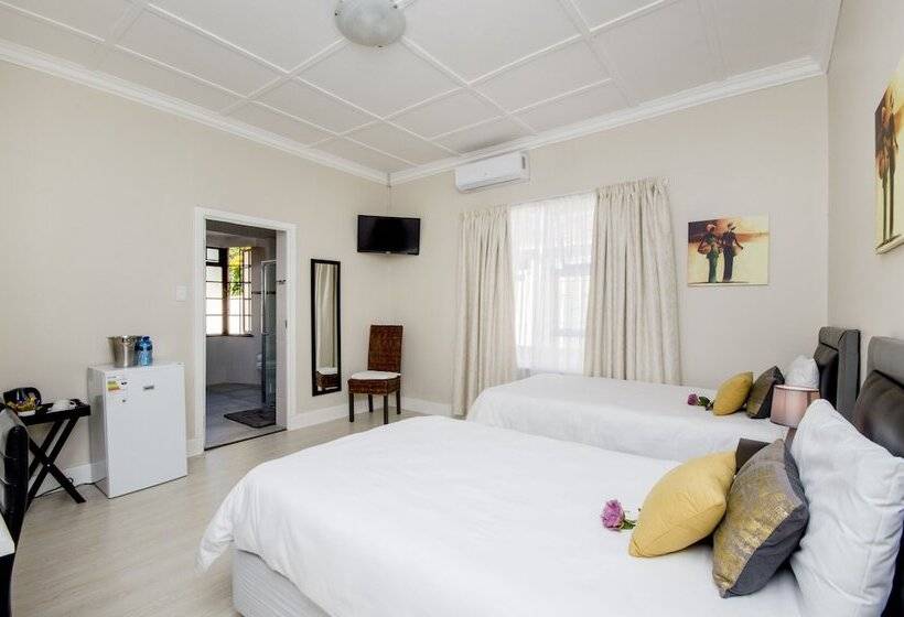 Номер Стандарт, Walmer Villiers Self Catering