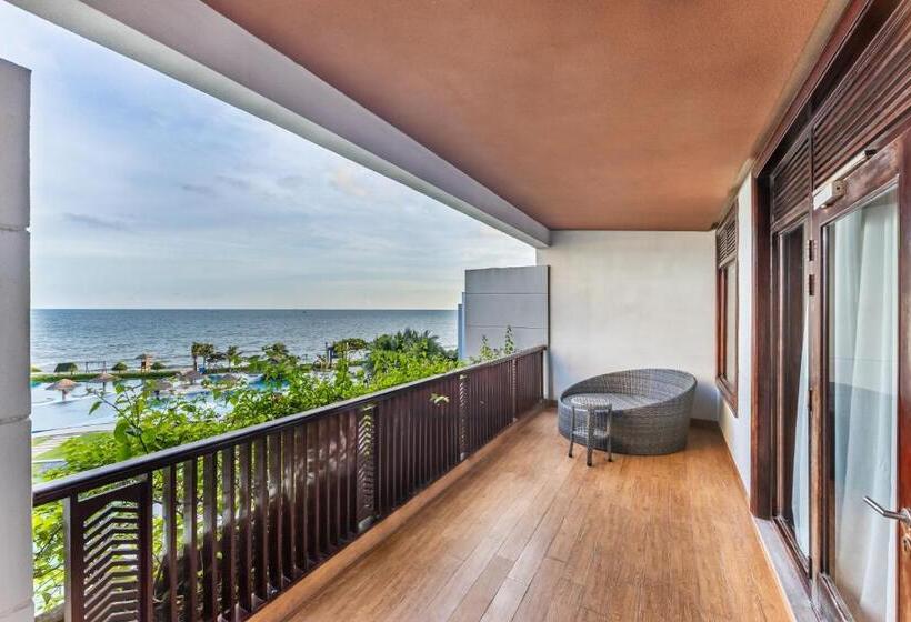 سوییت با چشم‌انداز باغ, Vietsovpetro Ho Tram Beach Resort & Spa