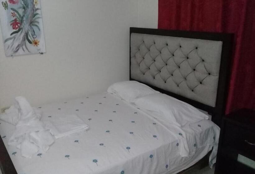 اتاق لوکس, Hostel Quintonido